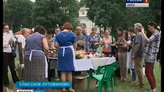 В Спасском-Лутовинове сварили «литературное» варенье