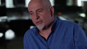 Peter Gabriel - New Blood - Solsbury Hill