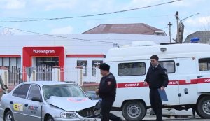 В Черкесске произошло ДТП с участием машины скорой помощи