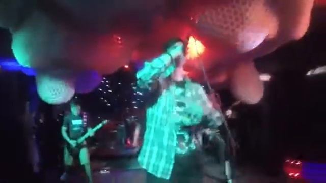 Группа Степень Свободы-уходи (live in zeppelin)