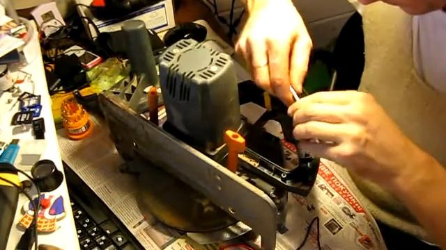 #036 (2017-12-06) ремонт кнопки включения циркулярной пилы Rebir смотреть онлайн