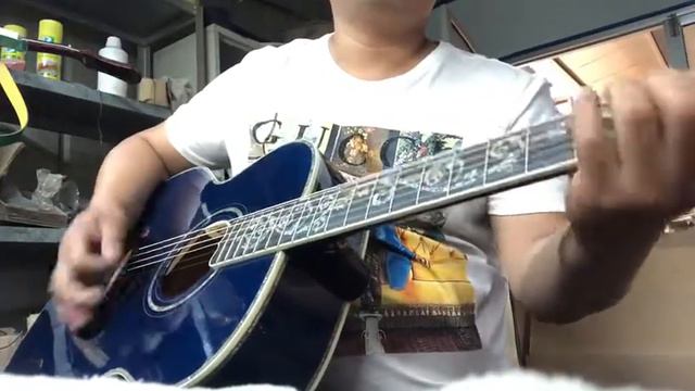 Custom GJ200 flamed maple acoustic guitar in blue video смотреть онлайн