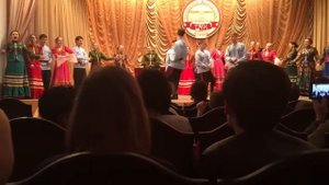 А я млада не пряха
