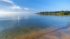 ГДЕ НАХОДИТСЯ САМОЕ ЧИСТОЕ В МИРЕ ОЗЕРО. ДИСТИЛИРОВАННАЯ ВОДА. ПРОЗРАЧНАЯ ВОДА.