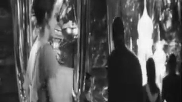 Hermione, "Once Upon A December" смотреть онлайн