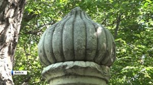 В Бийске разрушается Вознесенское кладбище, где захоронены выдающиеся горожане