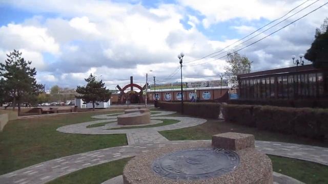 Ростов. Парк Дружба. Казанская церковь. Северный жилой массив. смотреть онлайн