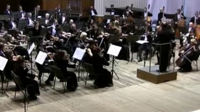 Ленинградская симфония в блокадном ленинграде. 7 симфония шостаковича в блокадном ленинграде. Гектор берлиоз фантастическая симфония. Оркестр неоклассика людовико эйнауди. Симфония 8 неоконченная ф шуберта.