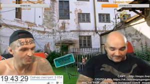 МОПС И АНДРЮХА УГОЩАЮТ КАРЛУХУ САХАРКОМ ШПИЦ КАРЛ СТАЛ КОБЗОНОМ 2018