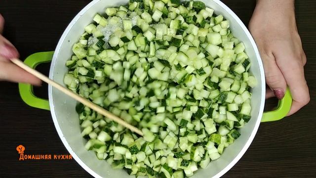 ОГУРЦЫ НА ЗИМУ! ЗАГОТОВКА из ОГУРЦОВ для салатов! смотреть онлайн