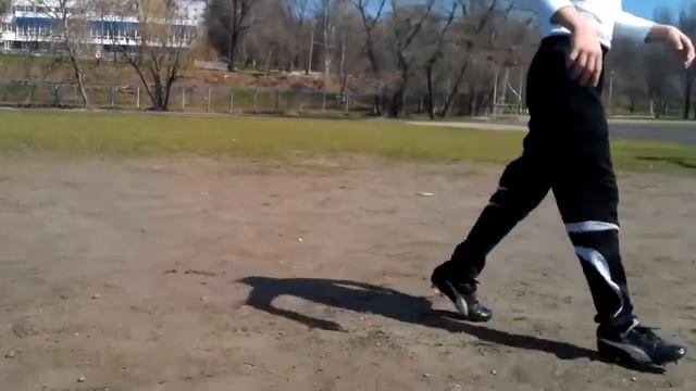 Elaboration of correct impact by lifting of foot - Отработка правильного удара подъёмом стопы