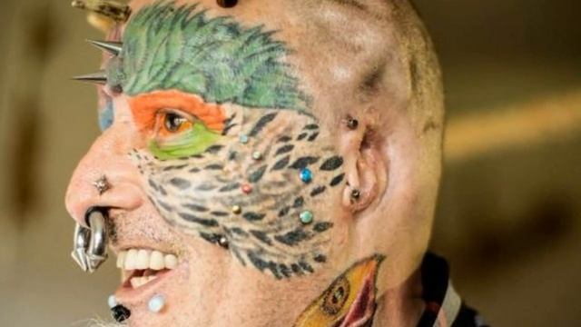 ТЭД РИЧАРДС ЧЕЛОВЕК ПОПУГАЙ ВЕС МИР В ШОКЕ СРОЧНО СМОТРЕТЬ ВСЕМ! смотреть онлайн