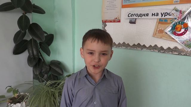 Страна читающая - Глеб Трофимов читает произведение "Апрель" С.Я. Маршака смотреть онлайн