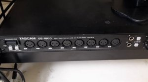How Do I Hook My MPC2000XL to my computer?