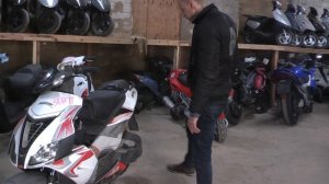 Обзор скутер Aprilia SR 50 R гайд отзыв Hi-Per 2 pro