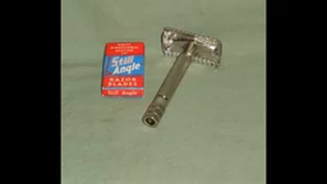 1938 Gillette Refurbished Re-Plated Senator Razor смотреть онлайн
