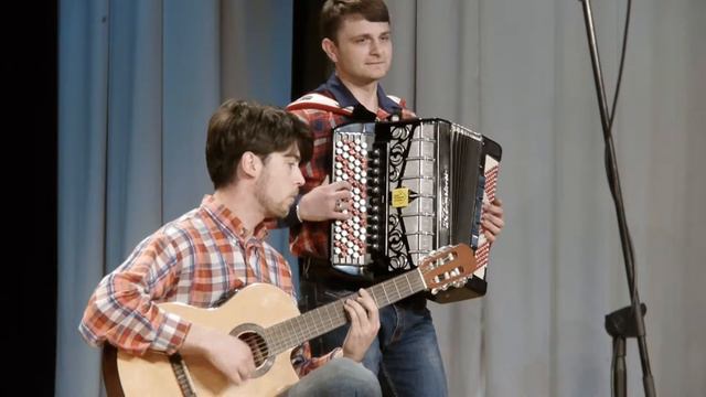 14  Pub band – Михайлюк Н  гітара, Андреїв В  контрабас, Євенко І  баян, Савка А  скрипка  «Drunken смотреть онлайн