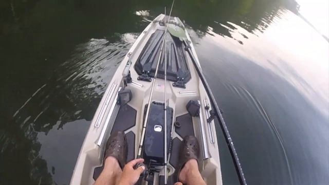 I WON A BASS BOAT TOURNAMENT FROM A KAYAK! смотреть онлайн