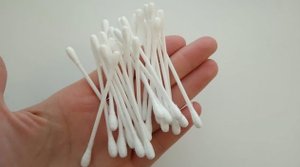 Красивая поделка из ватных палочек