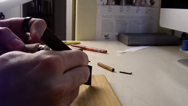 Haciendo un llavero de cuero || www.hojasdemaria.com смотреть онлайн