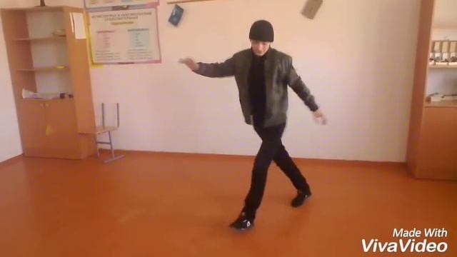 Пацан танцует шафл смотреть онлайн