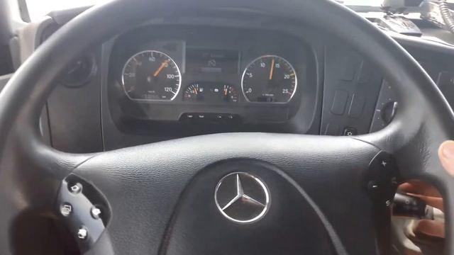 Как пользоваться круиз контролем на Mercedes axor. смотреть онлайн