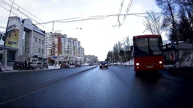 Daocam Сombo WiFi 2CH - пример записи задней камеры днём смотреть онлайн