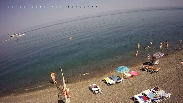 Вебкамера "Пляж Дубны". Запись 20.06.2016 16:00:02 смотреть онлайн