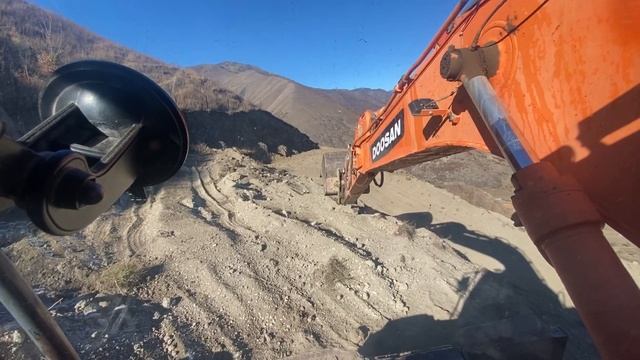 Планировка участка, работа в горах, работа на экскаваторе,Doosan dx190 w, селение  чинах,(ушкалой)￼