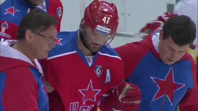 Травма Александра Радулова в московском дерби смотреть онлайн