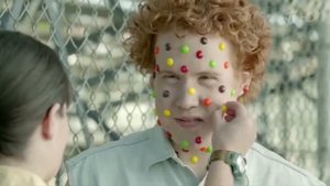 Разрернутая Реклама Skittles (Скитлс-трянка 2015)