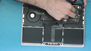 MacBook Pro M1 A2338 Broken into Half Screen Replacement