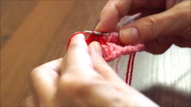 Как вязать образцы шапок. Шапки крючком по схеме. Вязание шапок. Часть 1. смотреть онлайн