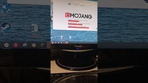 как играть в Майнкрафт двоём на одном пк