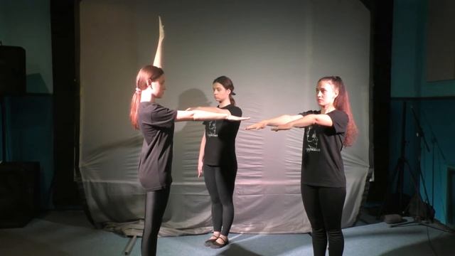 Мастер-класс «Пластическое воспитание актёров /артистов театрального и циркового жанров» (часть 2) смотреть онлайн