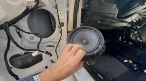 Exeed TX доступная модернизация штатной аудиосистемы