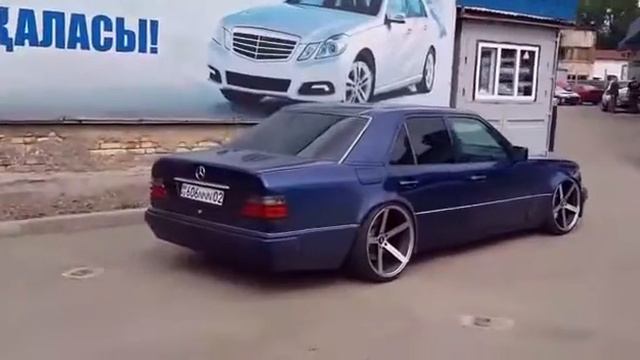 W124 e55 kompressor смотреть онлайн