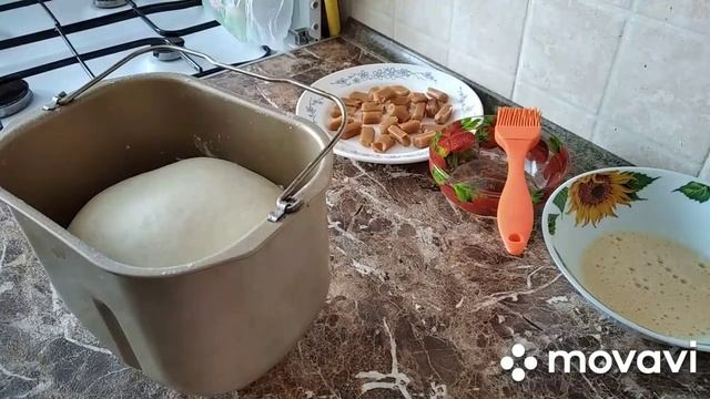 Булочки с Ириской. Воздушные как пух. Тесто в хлебопечке.