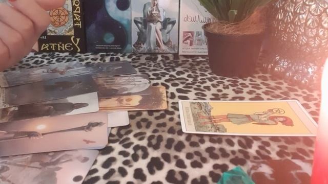 ?БУДЕТ ЛИ ПРИМИРЕНИЕ?ДЛЯ ТЕХ КТО В ССОРЕ,ПАУЗЕ?ОНЛАЙН ГАДАНИЕ