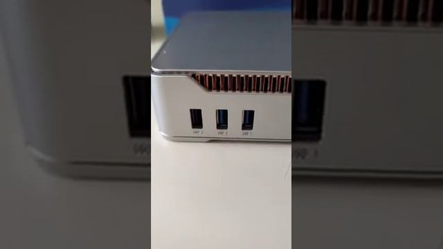 ► NiPoGi Mini PC GK3V ◀--Small but useful
