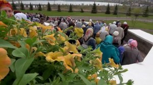 Лучшие цветы мира   Магнитке, храм Вознесения Господня