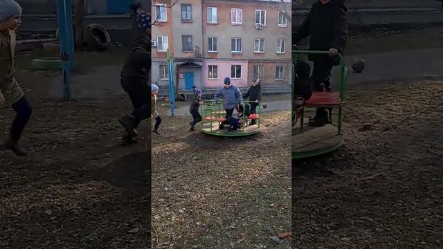 Суефа / игры во дворе