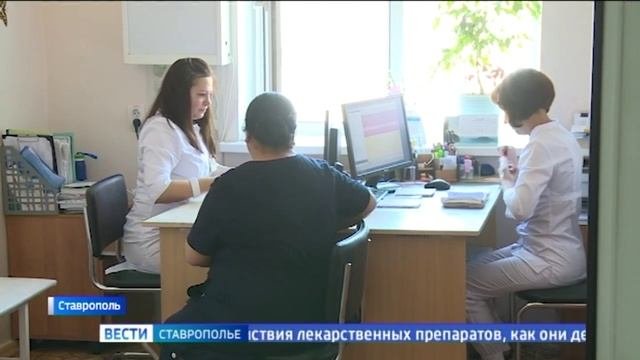 Клинический фармаколог помогает и врачам, и пациентам
