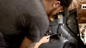 taras508 detailing: перетяжка карты двери Hyundai Getz!!!