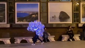 Расскажи, Снегурочка, где была...