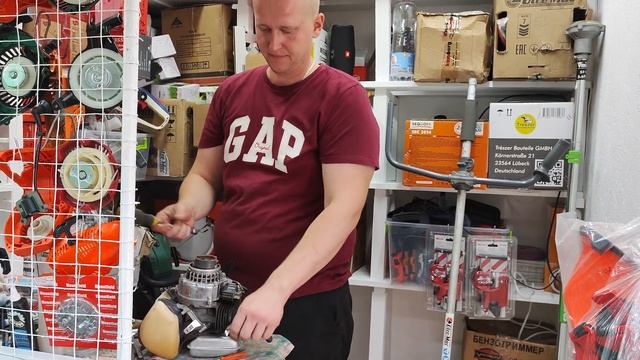 Как правильно снять муфту сцепления Oleo-Mac Sparta 25 в домашних условиях смотреть онлайн