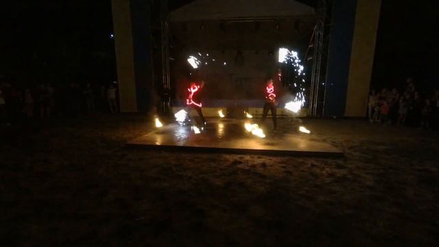Фаер шоу/ Огненное шоу / Вогняне шоу / Fire show