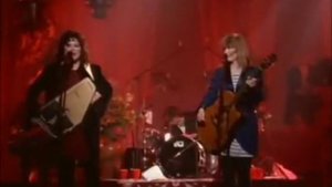 Ann and Nancy Wilson -- Forever Young
