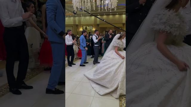 Цыганская свадьба Танцы, Слава Крым Исполняет смотреть онлайн