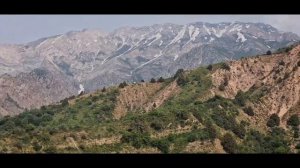 Чимганские горы  и канатная дорога. Узбекистан